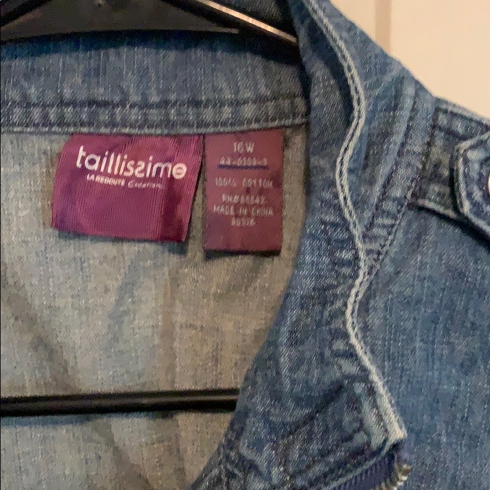 Denim jacket - Picture 3 of 4